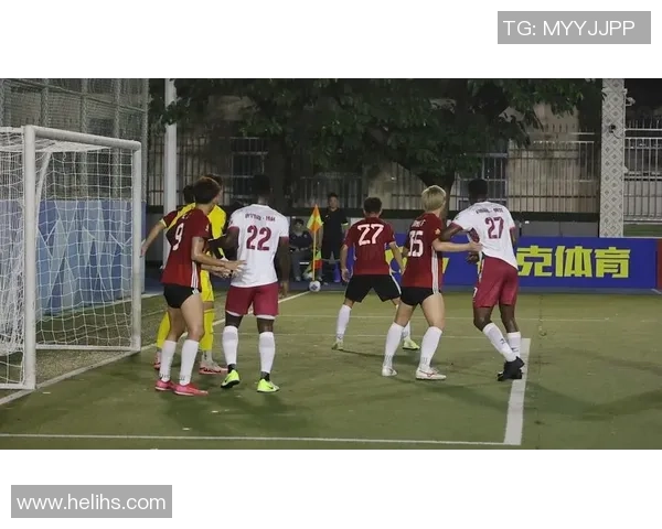 足球明星横屏照片欣赏集锦展现球场魅力与风采的精彩瞬间