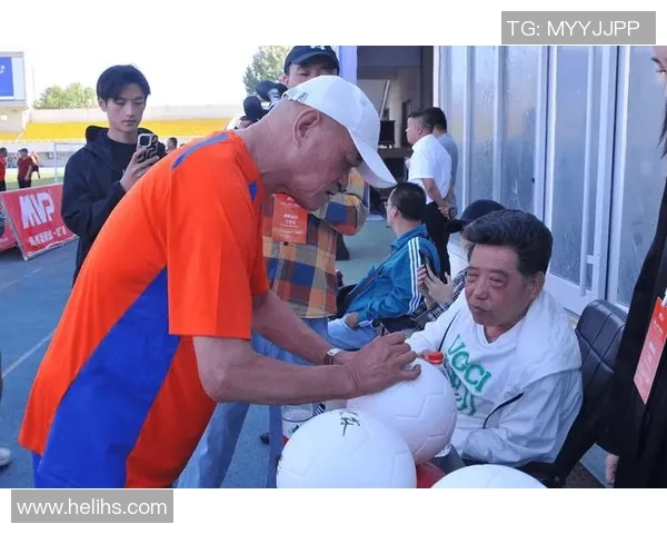 岳红军足球：传承与创新的结合，助力青少年成长与梦想实现